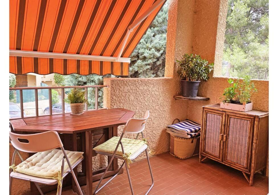Apartament Joli Studio A 6 Min A Pied De La Plage Sanary-sur-Mer Zewnętrze zdjęcie